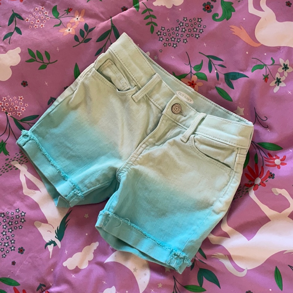 Old navy ombré shorts